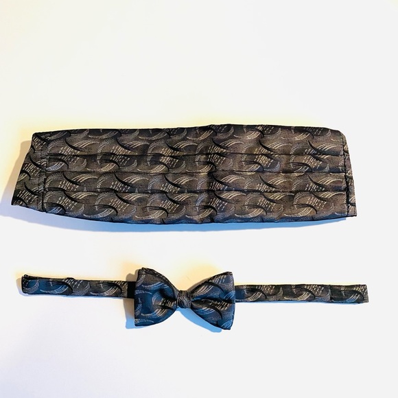 🌴 Adolfo Cummerbund & Bow Tie - Adjustable - Picture 5 of 9